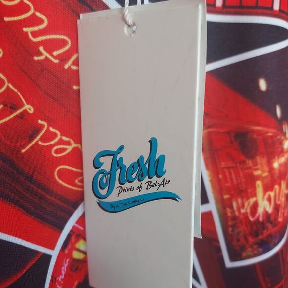 Fresh Prints of Bel Air Amsterdam Silky Graphic Tee Shirt Size Medium NWT - Picture 5 of 5